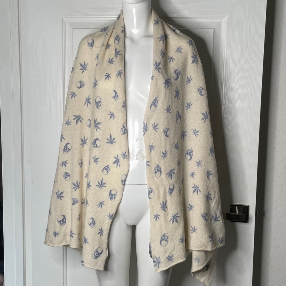Skull Cashmere Skull & MJ Leaf Print 100% Cashmere Scarf Shawl Wrap - Picture 4 of 6